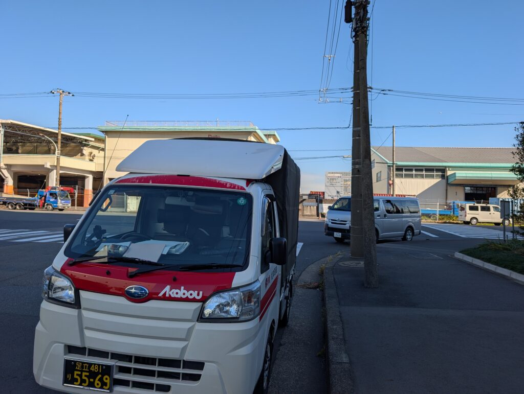 江東区青海の上屋前