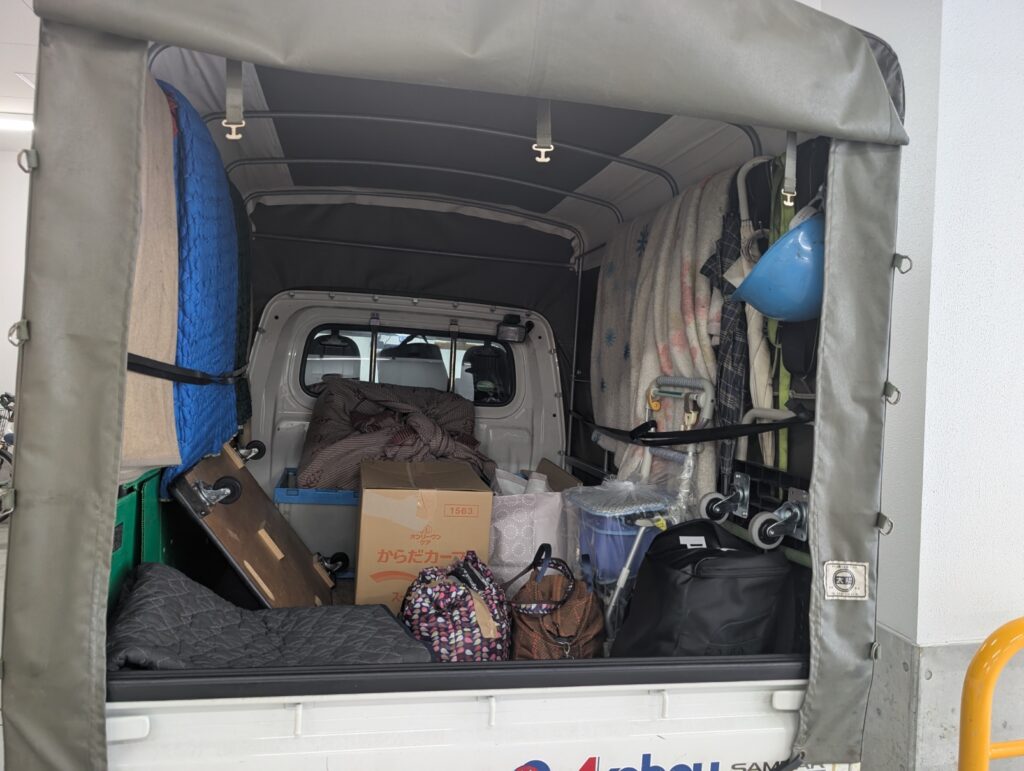積み込みを終えたトラックの荷台の様子