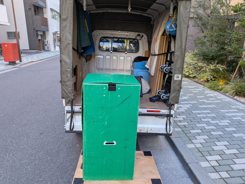 ハンガーボックスを使った衣類の積込み