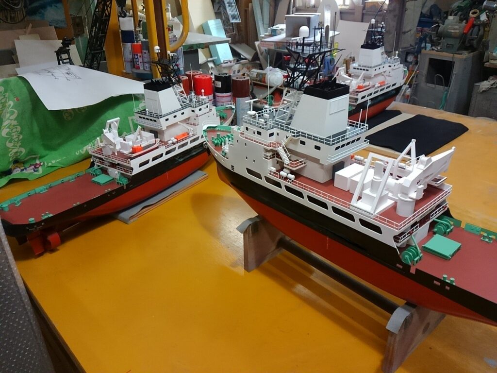 精密な船の模型