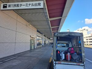 羽田空港でカバンの引取