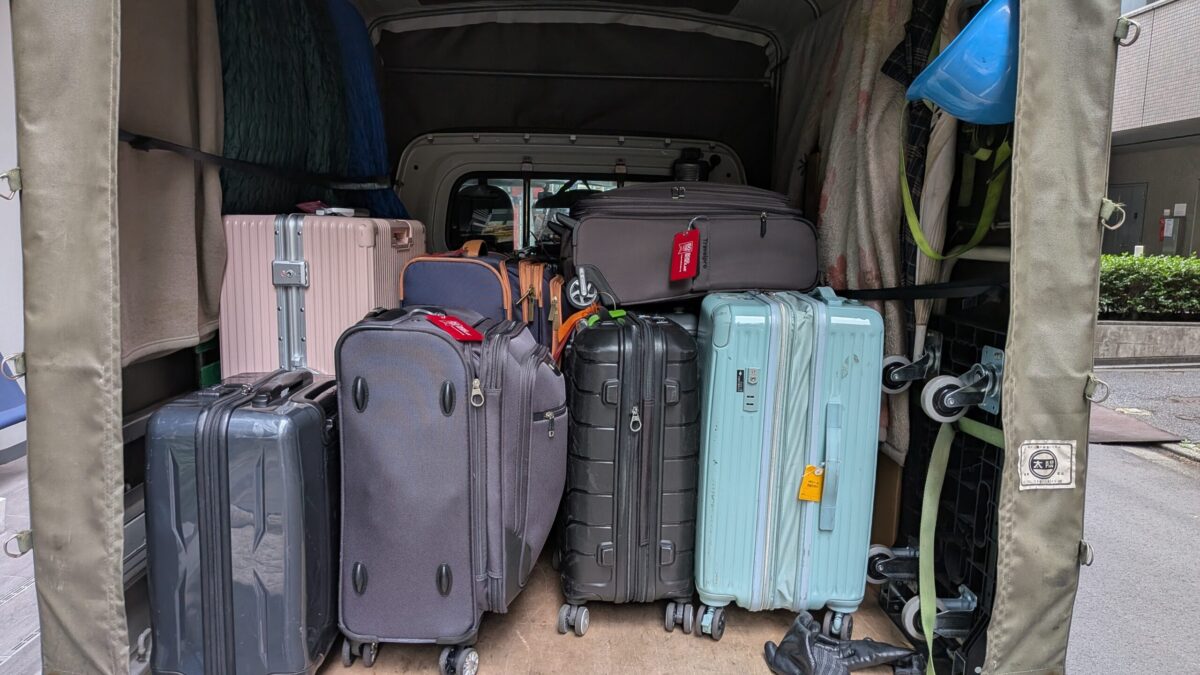 スーツケースの積込み例