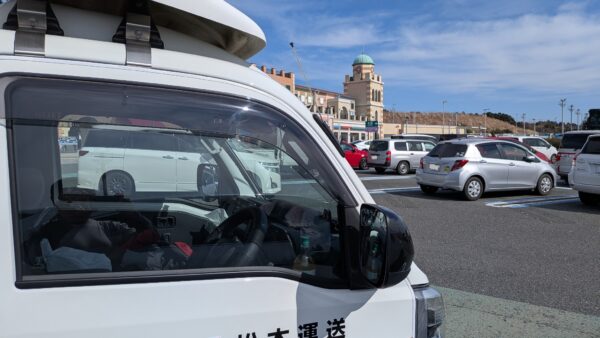 名古屋市～港区で建築模型の長距離配送を3回対応｜新旧トラックで安全にお届けしました